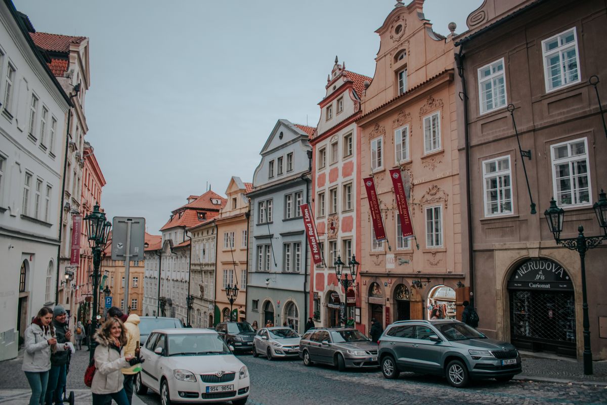 Centrum Plzně, kde naše lavice prodává